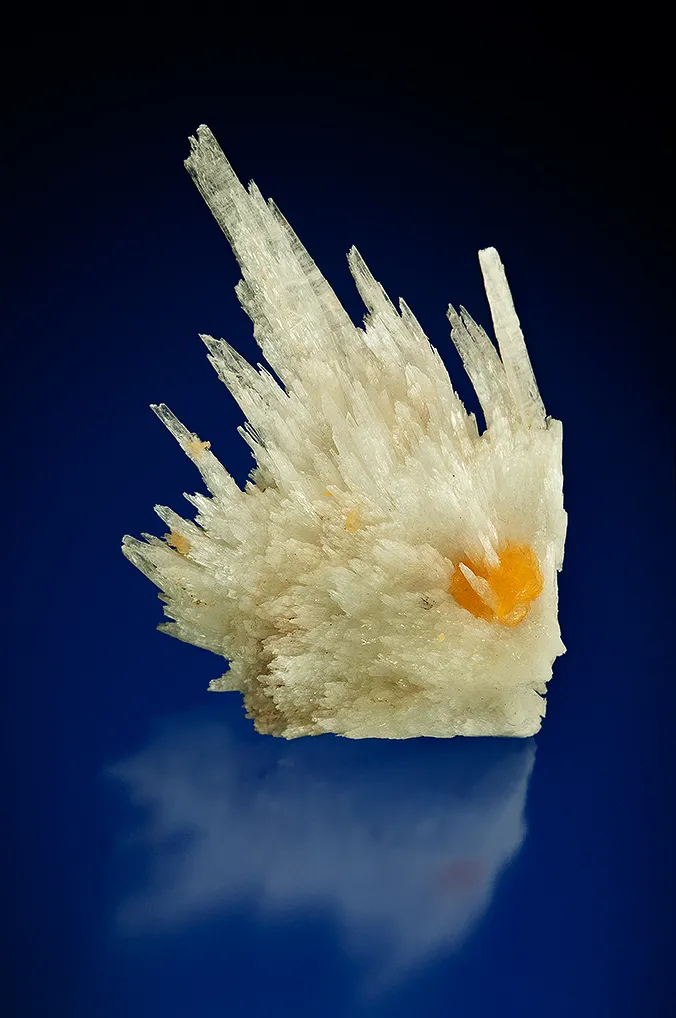 Hydroboracite with Calcite image
