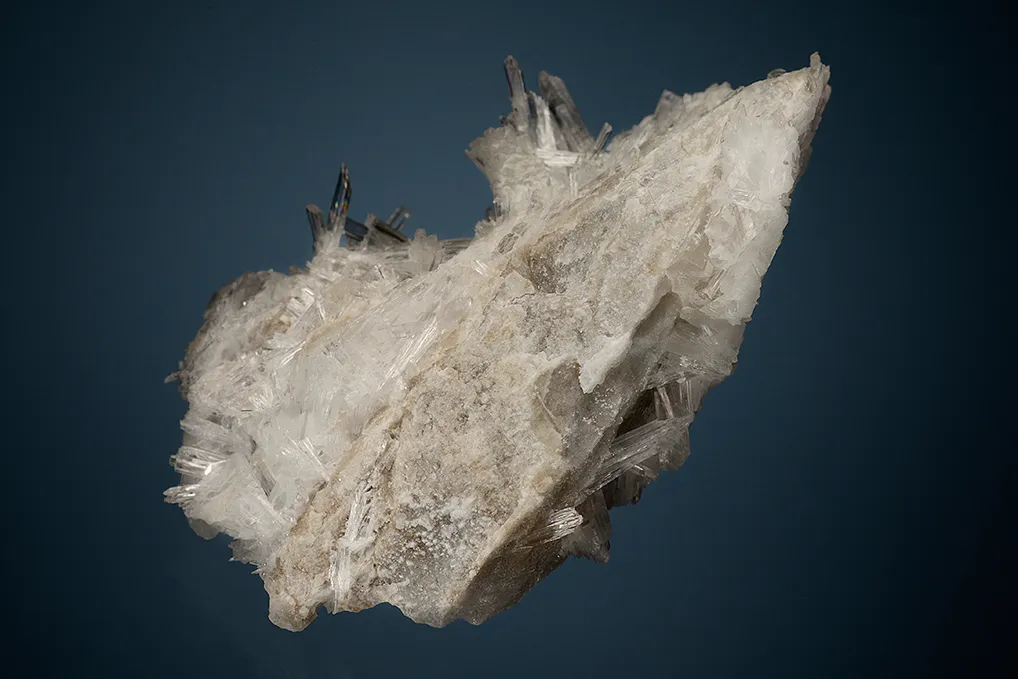 Hydroboracite with Gypsum - image 4