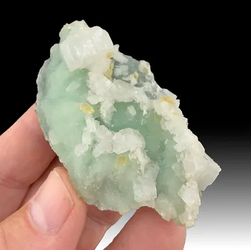 Hydroxyapophyllite-(K)
