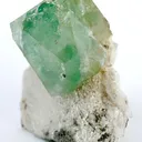 Hydroxyl-Herderite on Albite - image 1