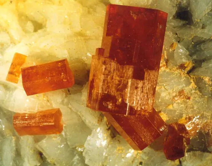 Hydroxylbastnäsite (Ce) - Trapu, Trimouns, Luzenac, Ariège, France image