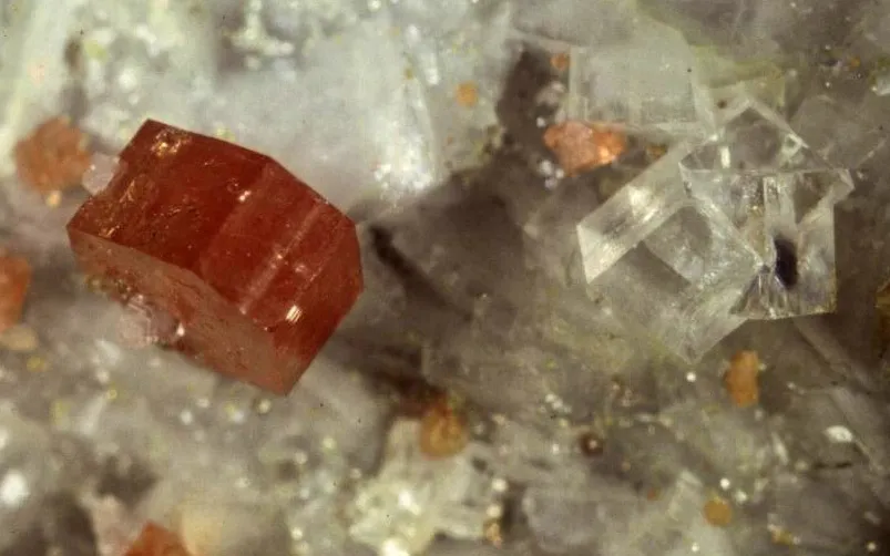 Hydroxylbastnäsite (Ce), Trimouns, Luzenac, Ariège, France image