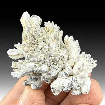 Hydrozincite with Gypsum