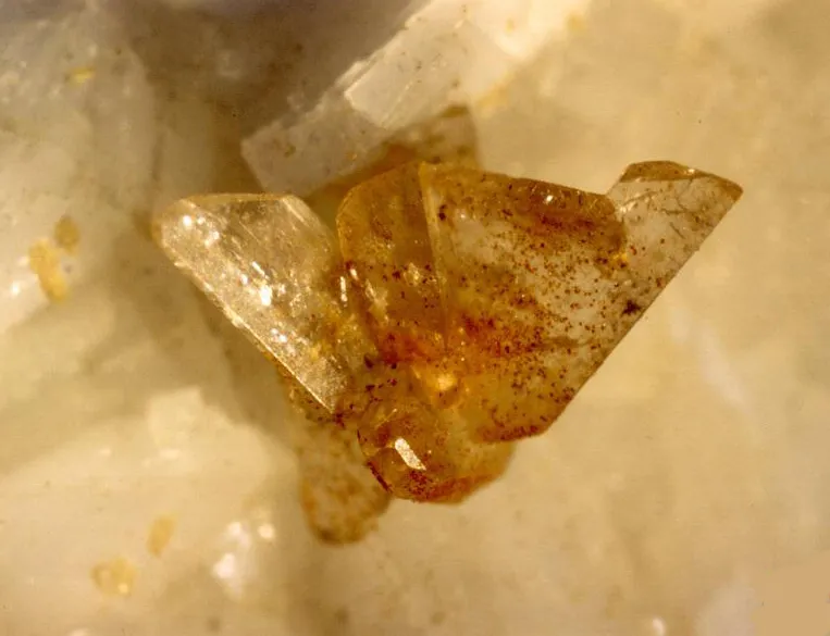 Iimoriite (Y), Trimouns, Luzenac, Ariège, France image