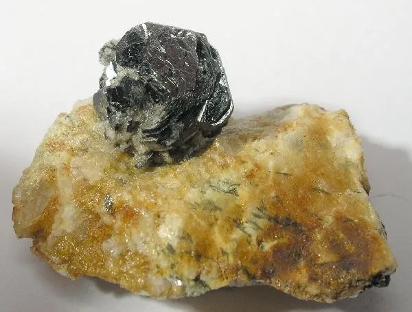 Ilmenite image