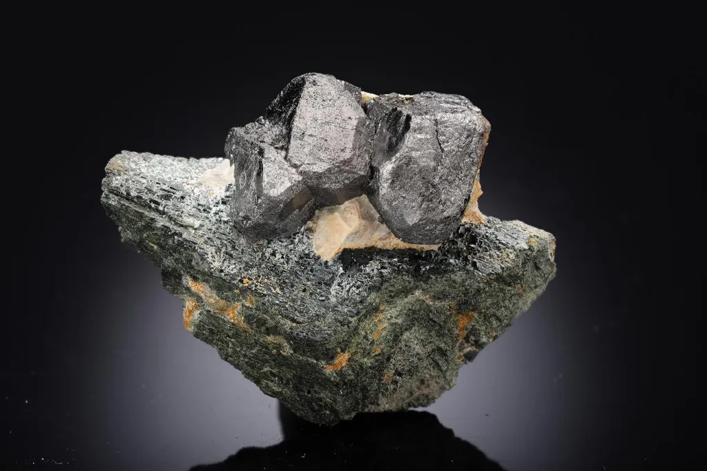Ilmenite image