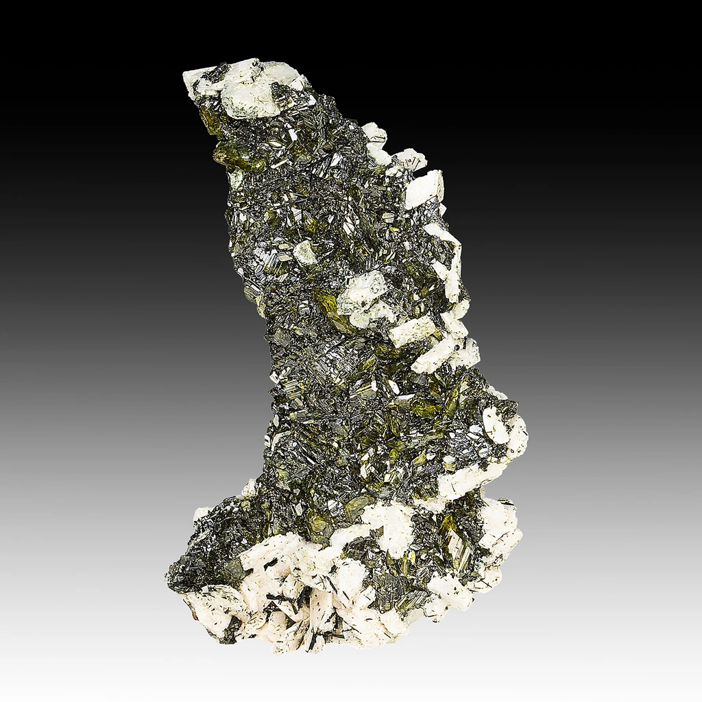 Ilmenite from Imilchil Cercle, Midelt Province, Drâa-Tafilalet Region, Morocco - image 1