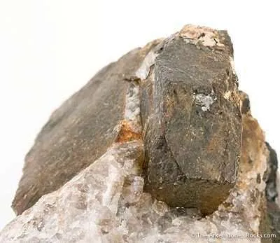 Ilmenite (Var. Manaccanite and Washingtonite) - image 3