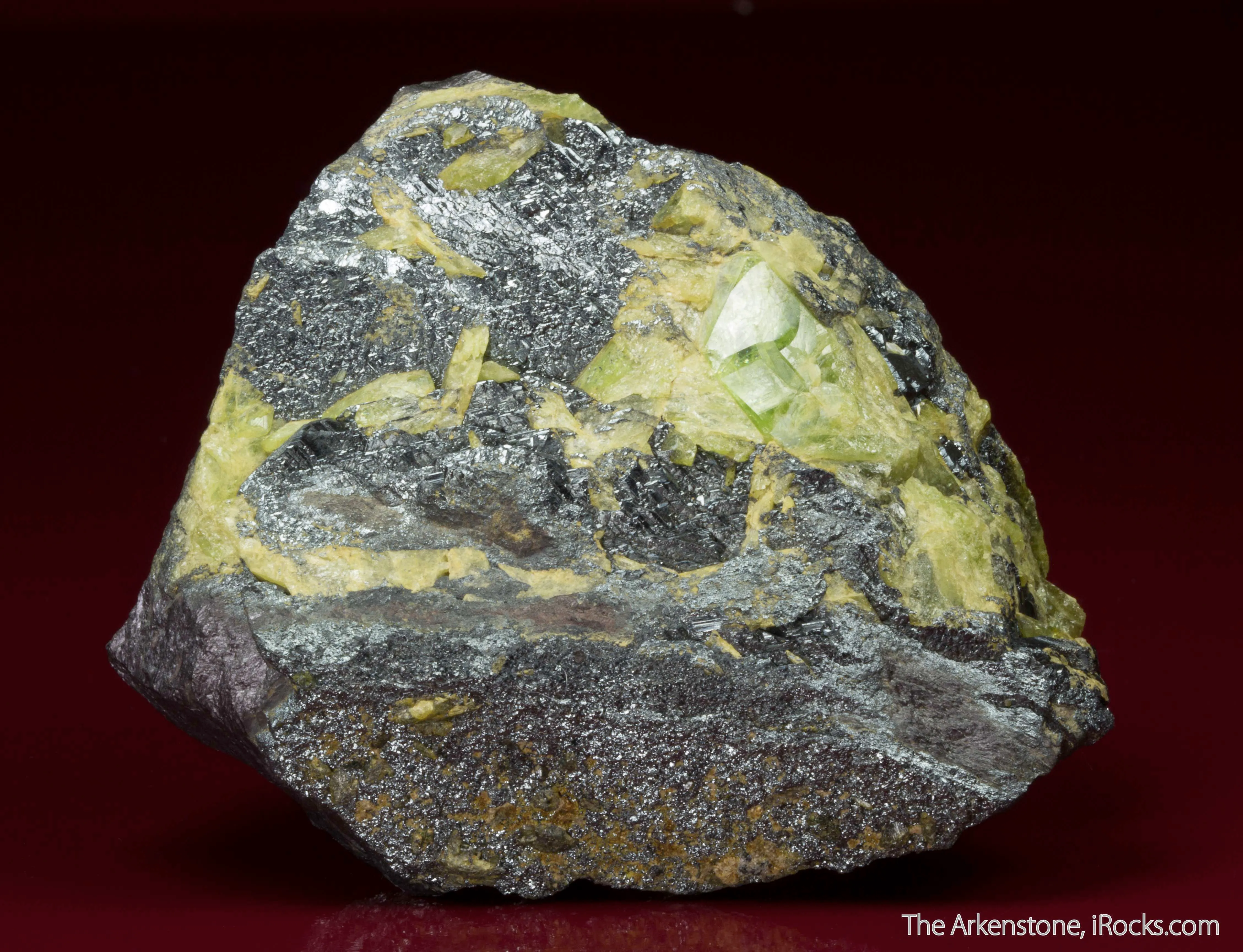 Ilmenite with Titanite - image 2