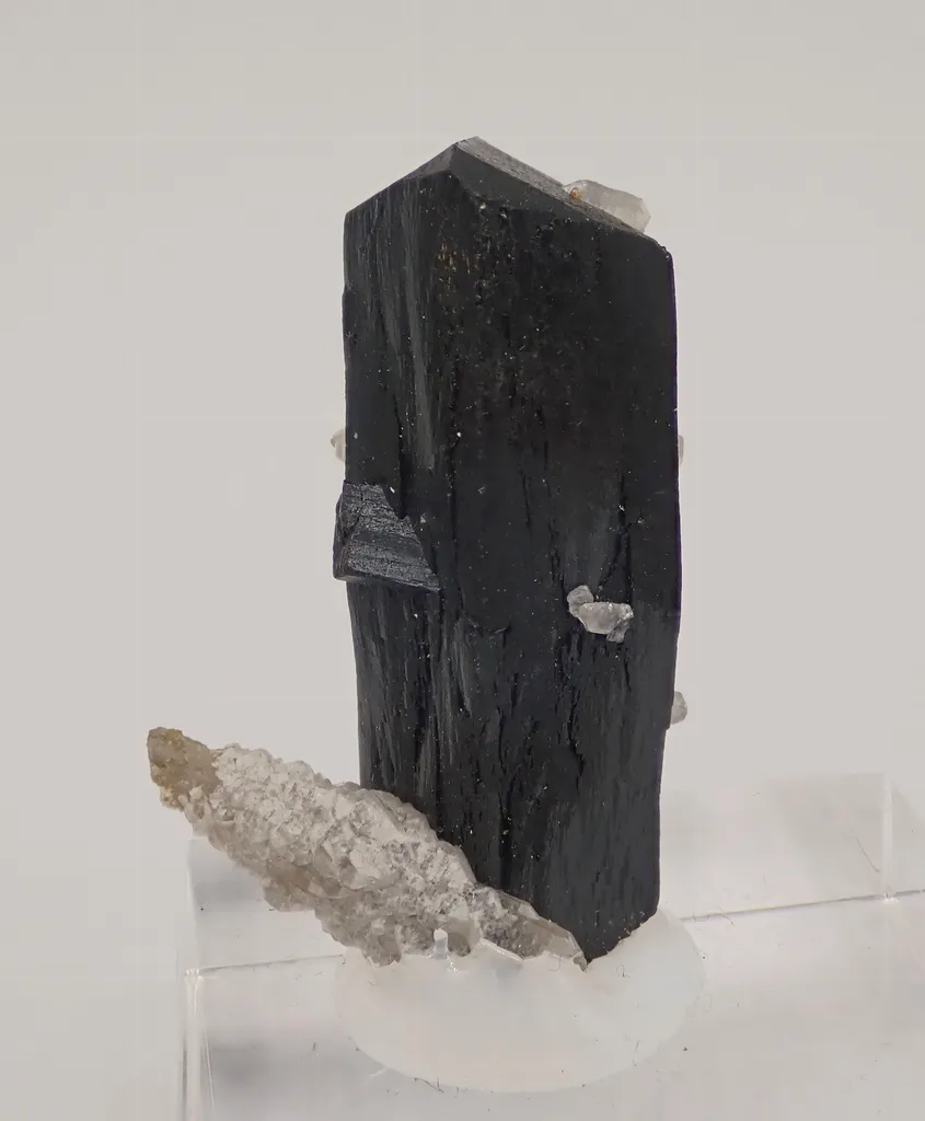 Ilvaite - image 3