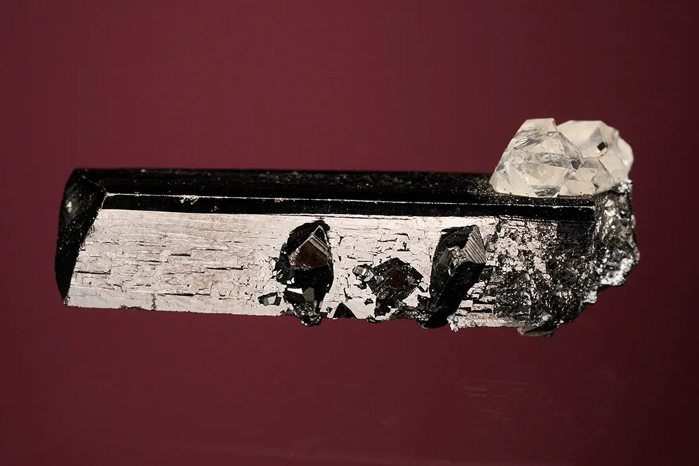 Ilvaite - image 3