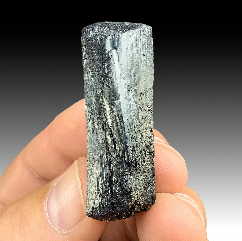Ilvaite image