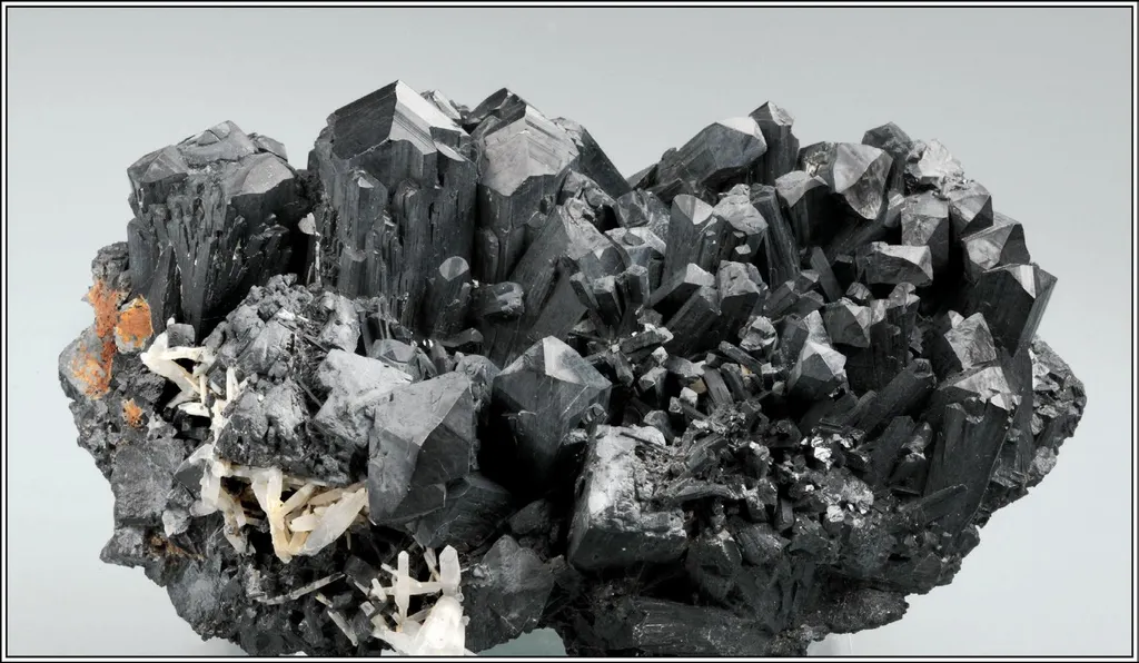 Ilvaite image