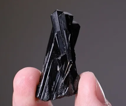 Ilvaite
