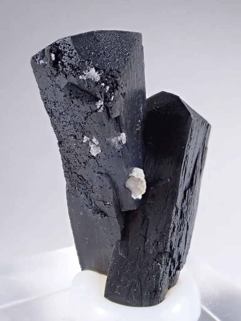 Ilvaite image