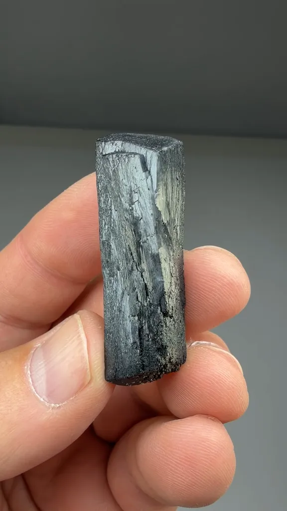 Ilvaite - image 2