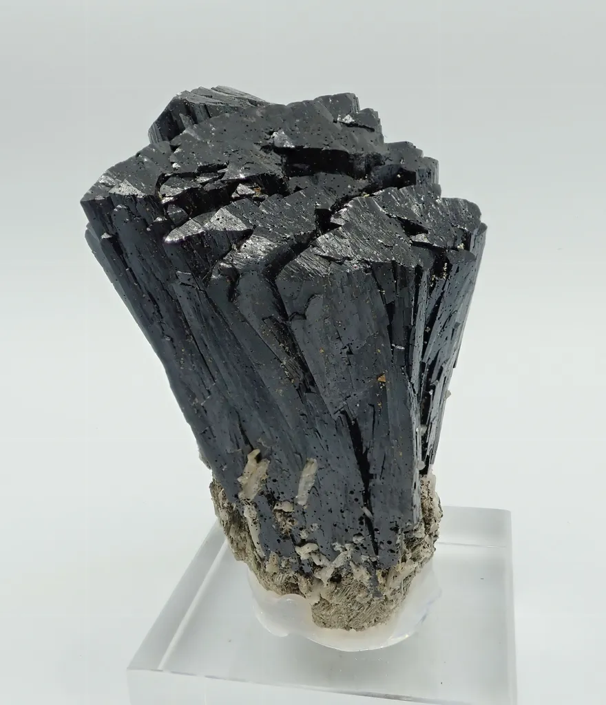Ilvaite - image 2