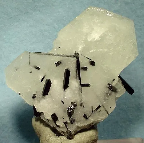 Ilvaite, Calcite image