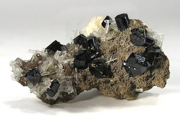 Ilvaite image