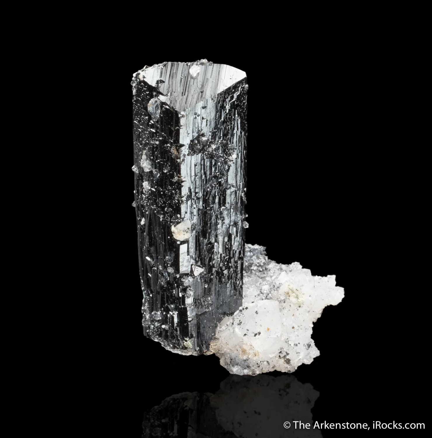Ilvaite, Quartz - image 4