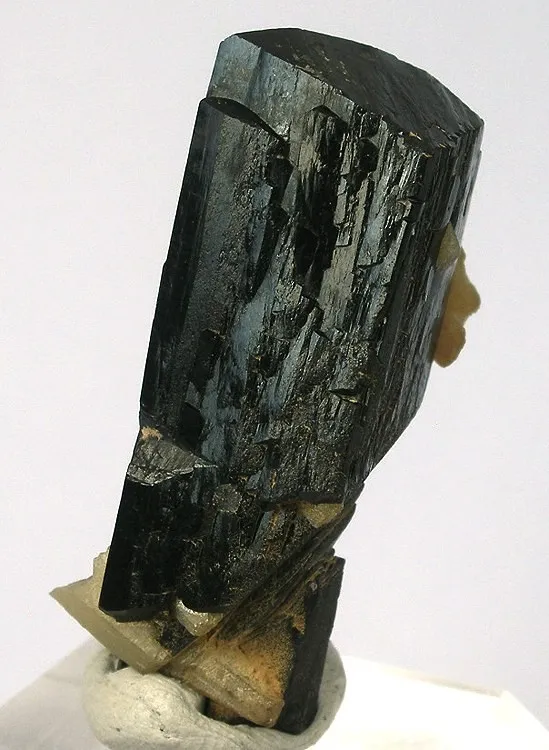 Ilvaite, Quartz image