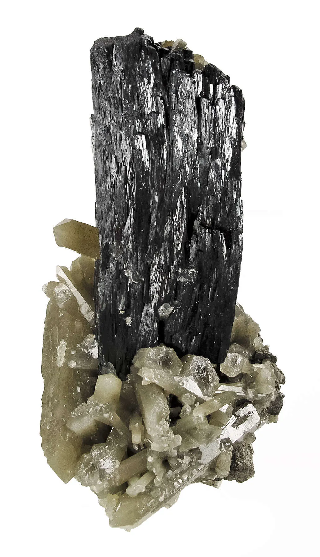 Ilvaite With Quartz Included By Hedenbergite - image 1