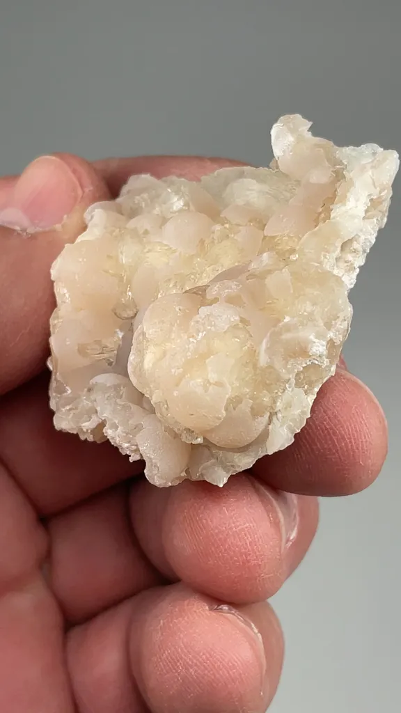 Imayoshiite with Datolite - image 2