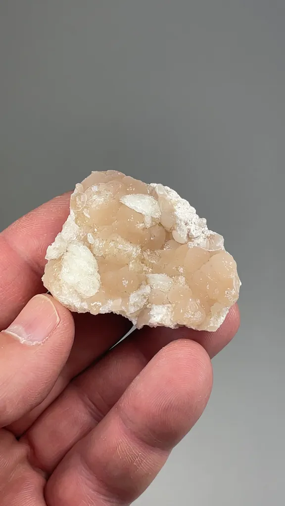 Imayoshiite with Datolite - image 2