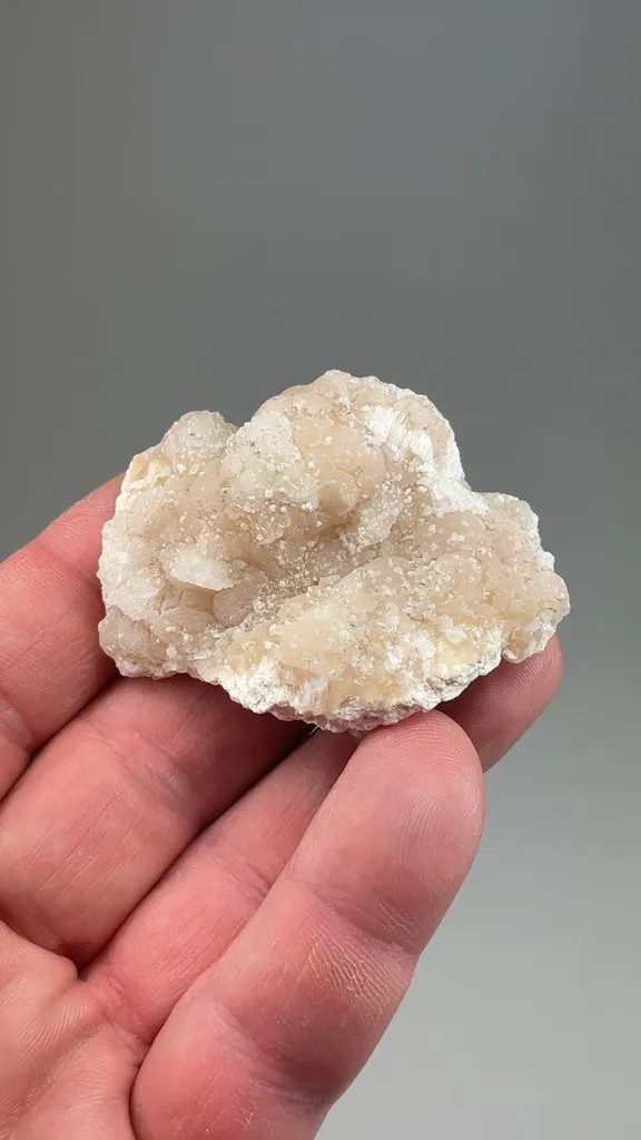 Imayoshiite with Datolite - image 2