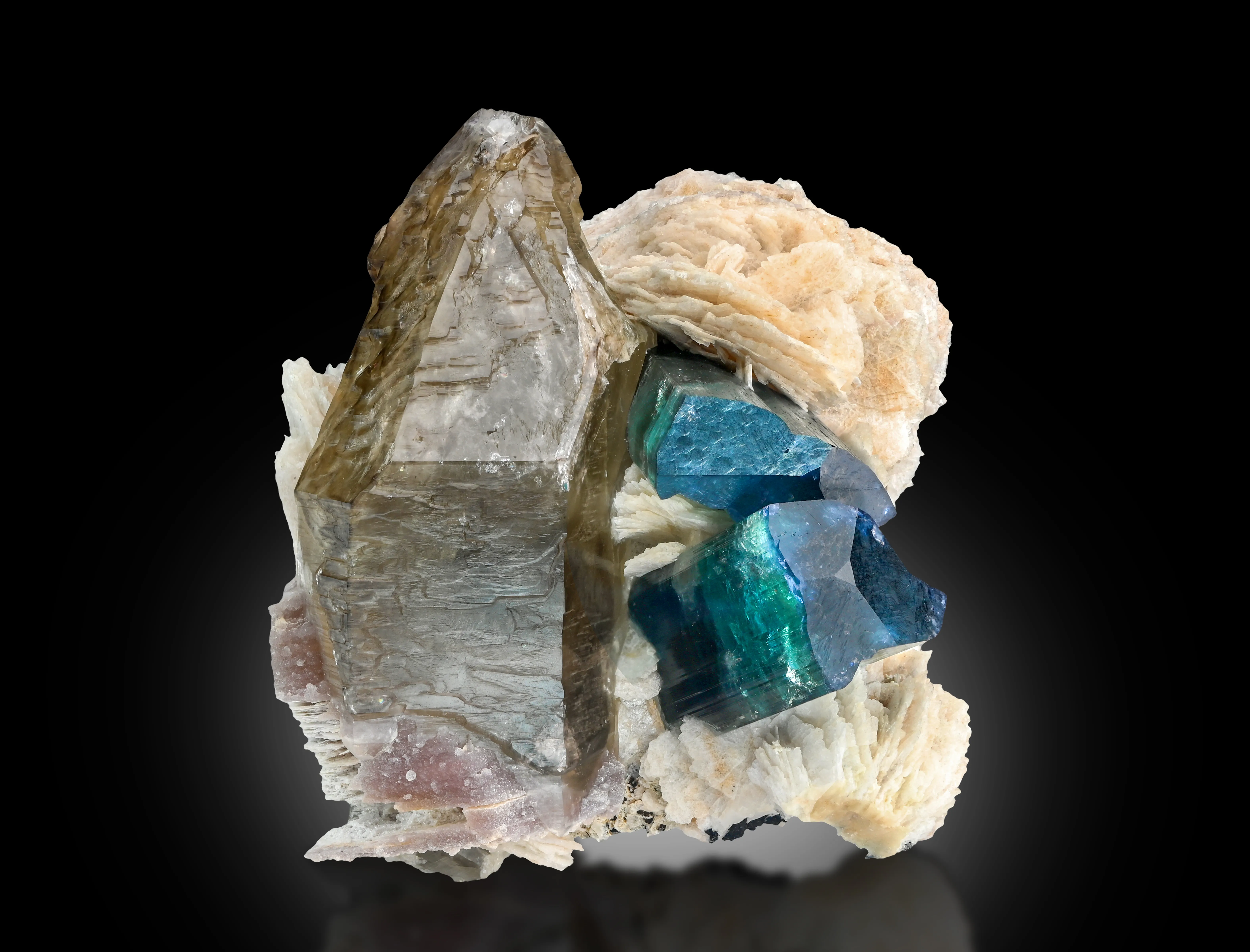 Indicolite from Afghanistan, Kunar, Dara-e-Pech District, Dara-e-Pech pegmatite field - image 2
