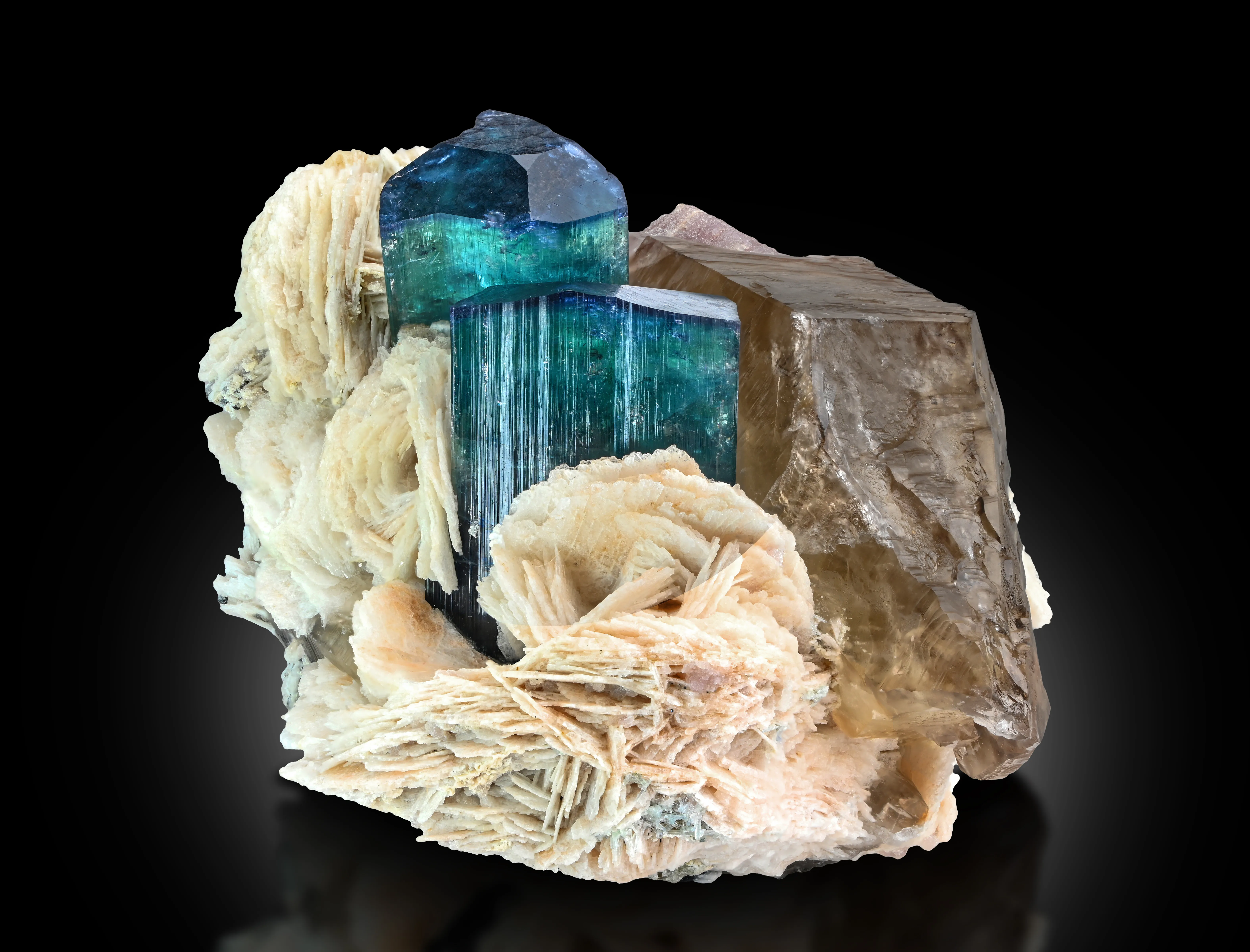 Indicolite from Afghanistan, Kunar, Dara-e-Pech District, Dara-e-Pech pegmatite field - image 1