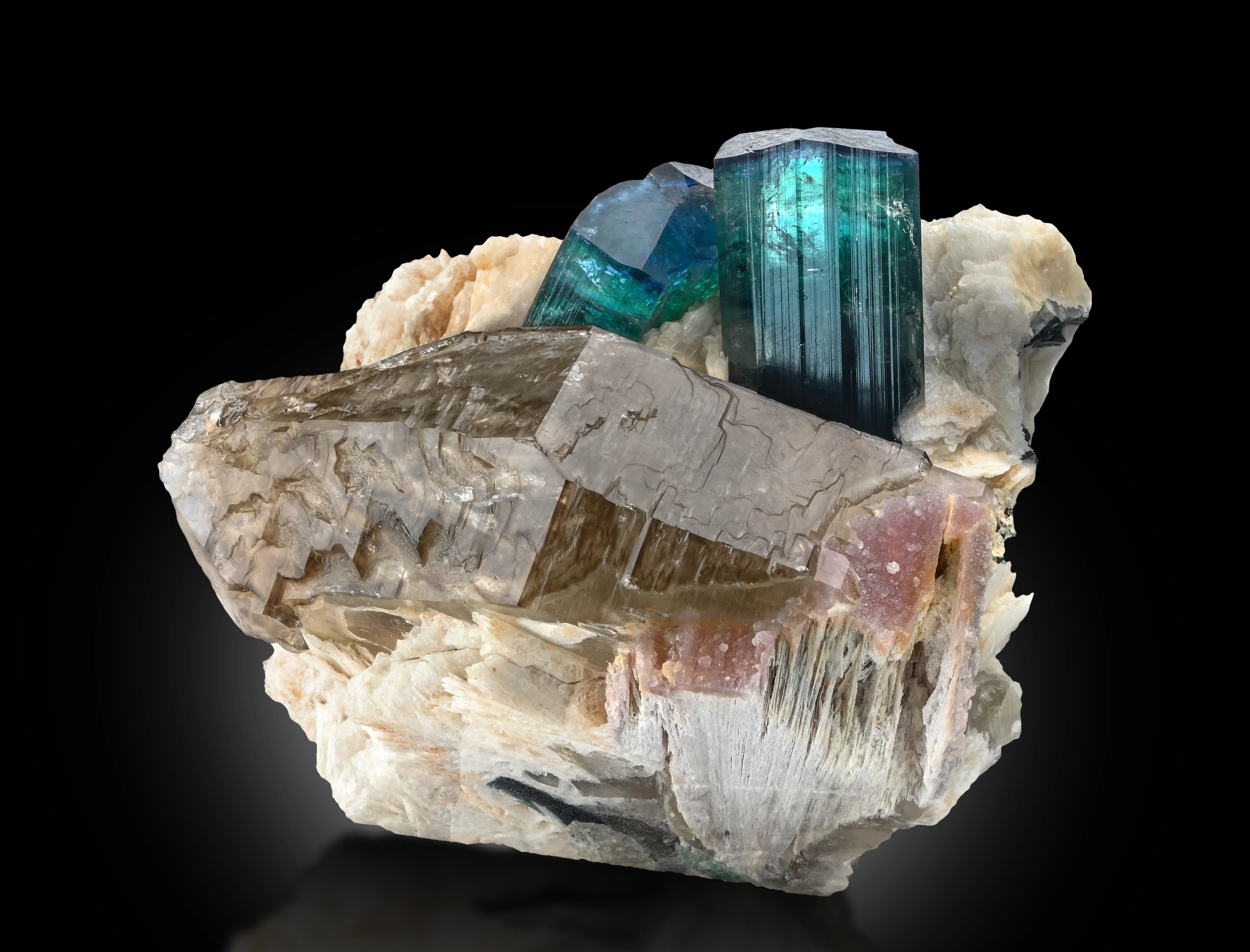 Indicolite from Afghanistan, Kunar, Dara-e-Pech District, Dara-e-Pech pegmatite field - image 3