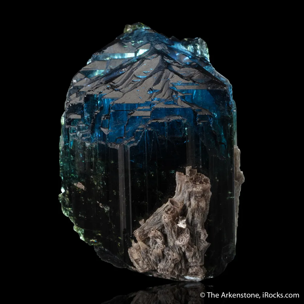 Indicolite Tourmaline with Lepidolite - image 2