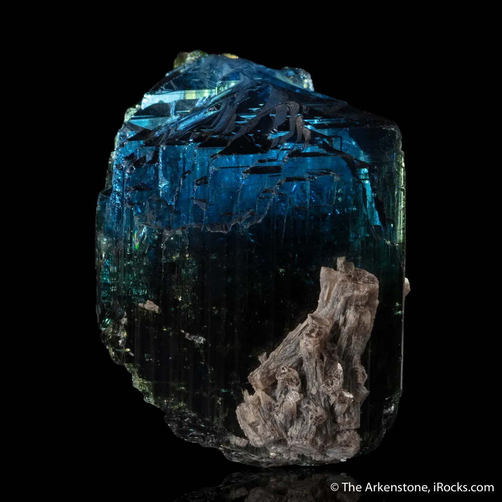 Indicolite Tourmaline with Lepidolite image