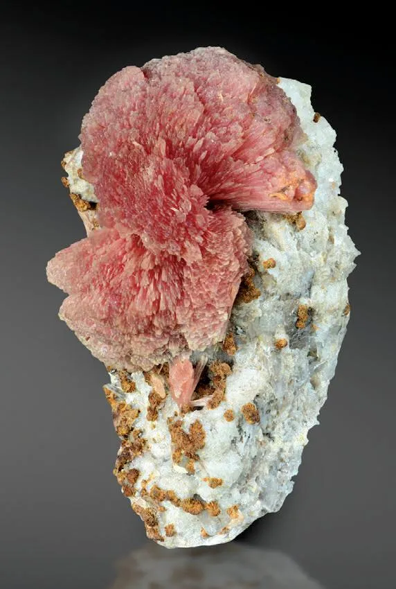 Inesite, hubeite - image 1