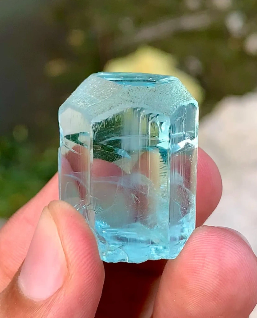Ink Blue Aquamarine Crystal | Diamond Cut Blue Beryl with Phantom Clouds and Rainbow Inclusions - image 7