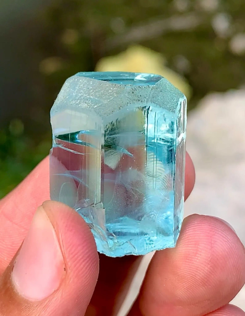 Ink Blue Aquamarine Crystal | Diamond Cut Blue Beryl with Phantom Clouds and Rainbow Inclusions - image 3