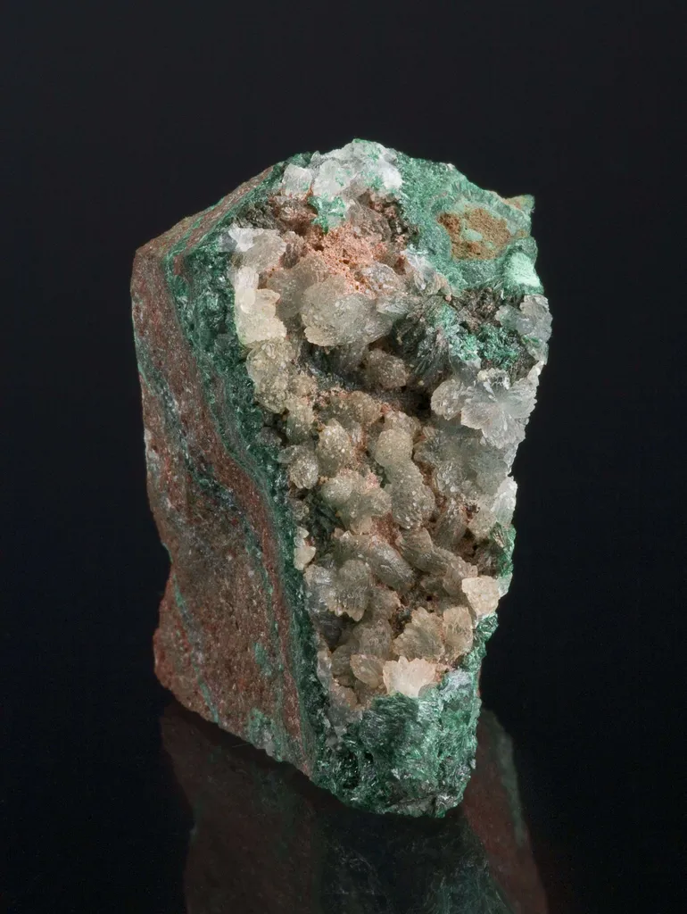Iodargyrite With Malachite image