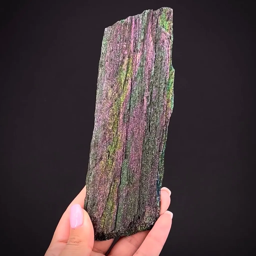 iridescent Hematite image