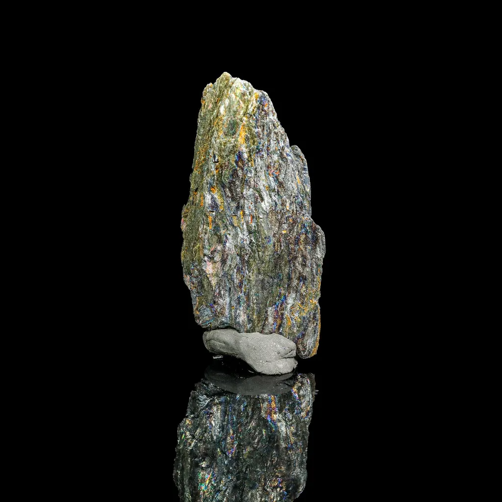 Iridescent Hematite Natural Mineral Specimen - image 4