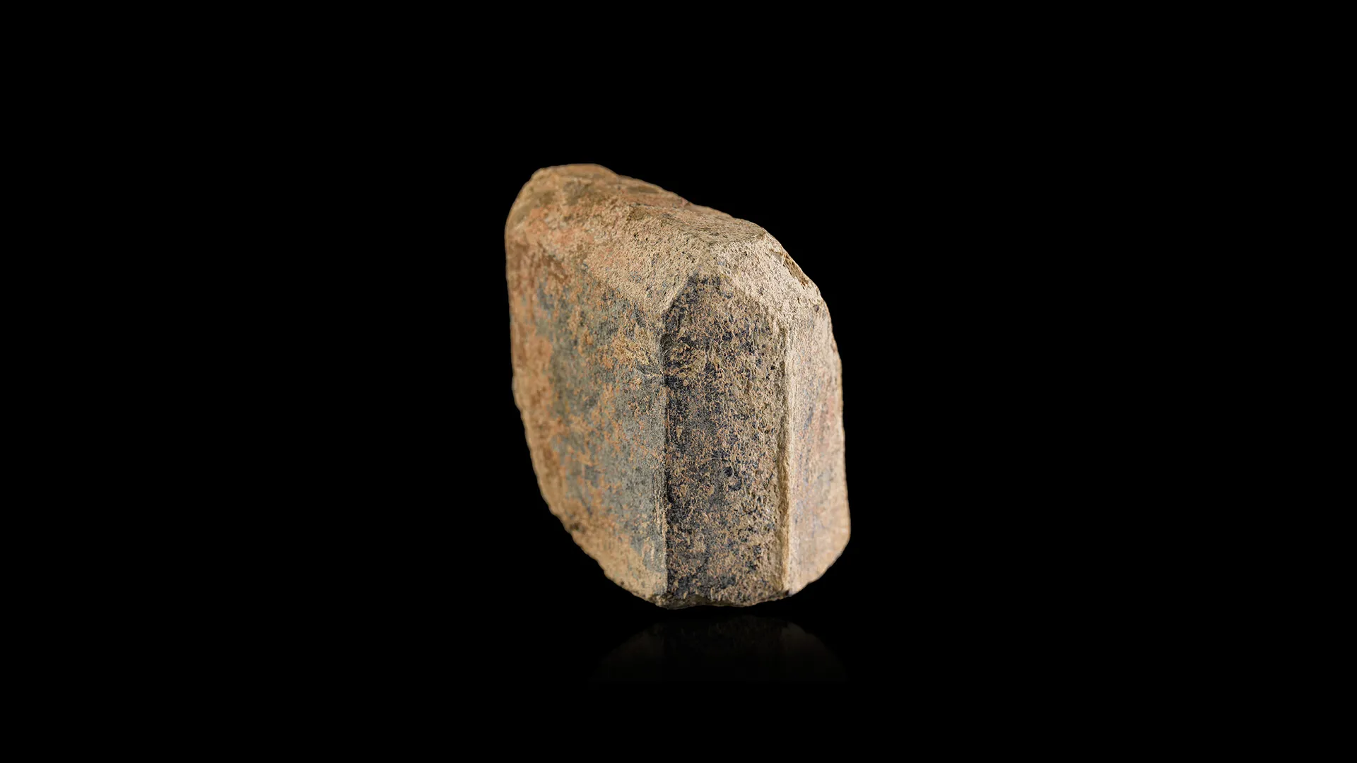 Ixiolite - image 1
