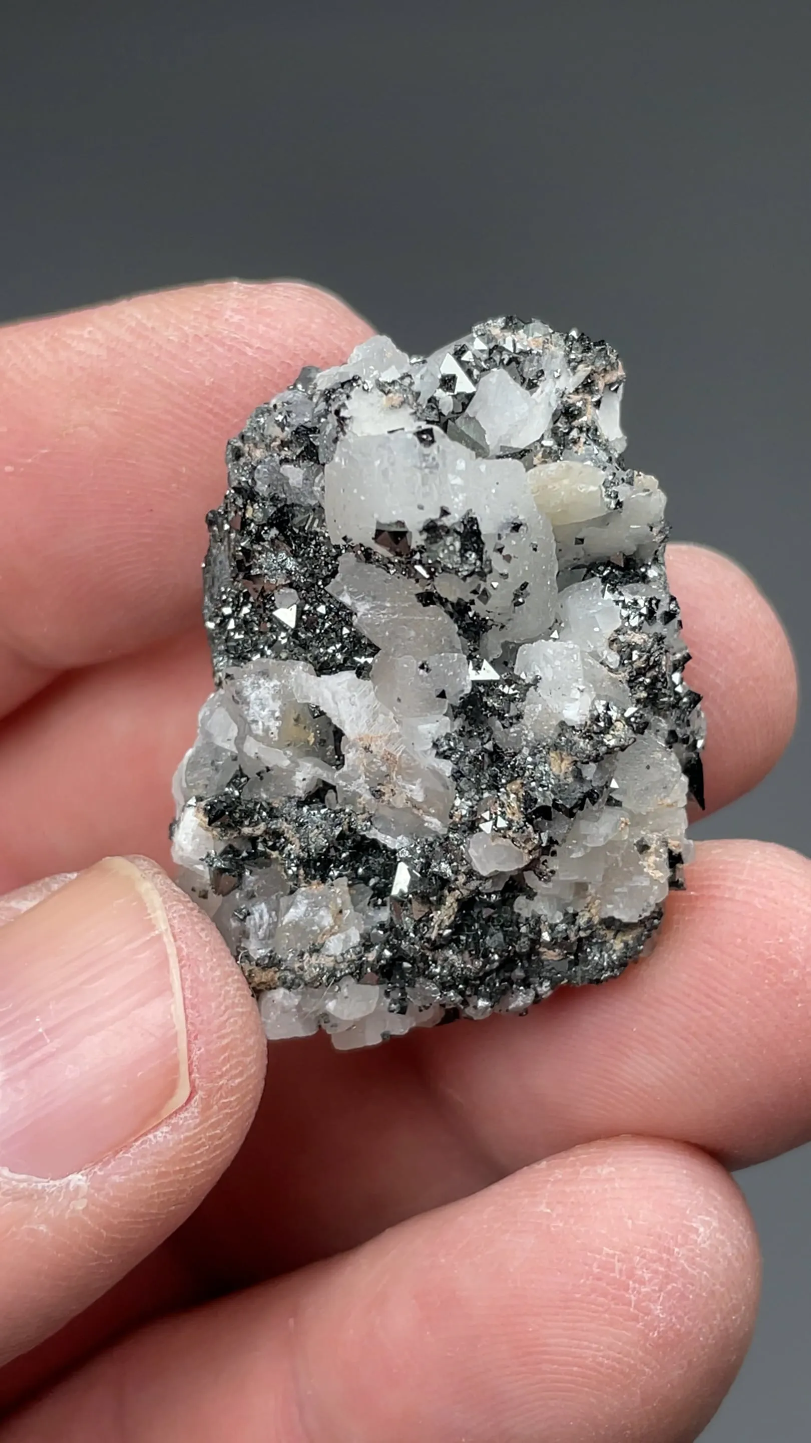 Jacobsite with Calcite - image 2