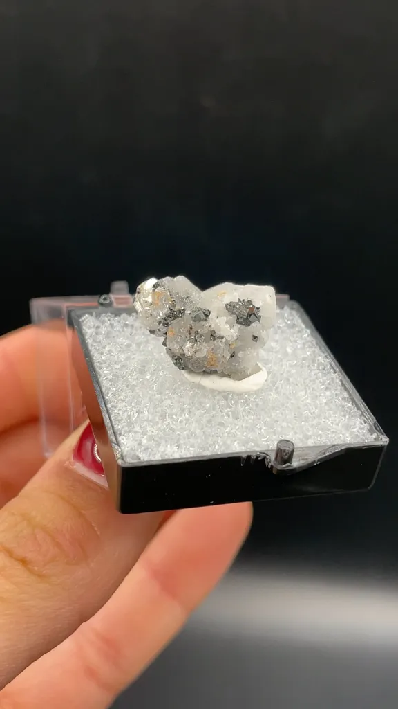 Jacobsite with Calcite - image 2