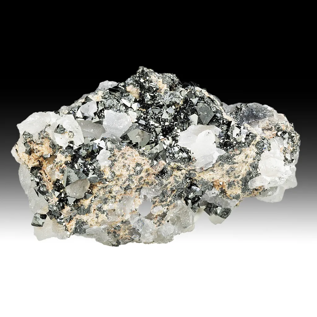 Jacobsite with Calcite image