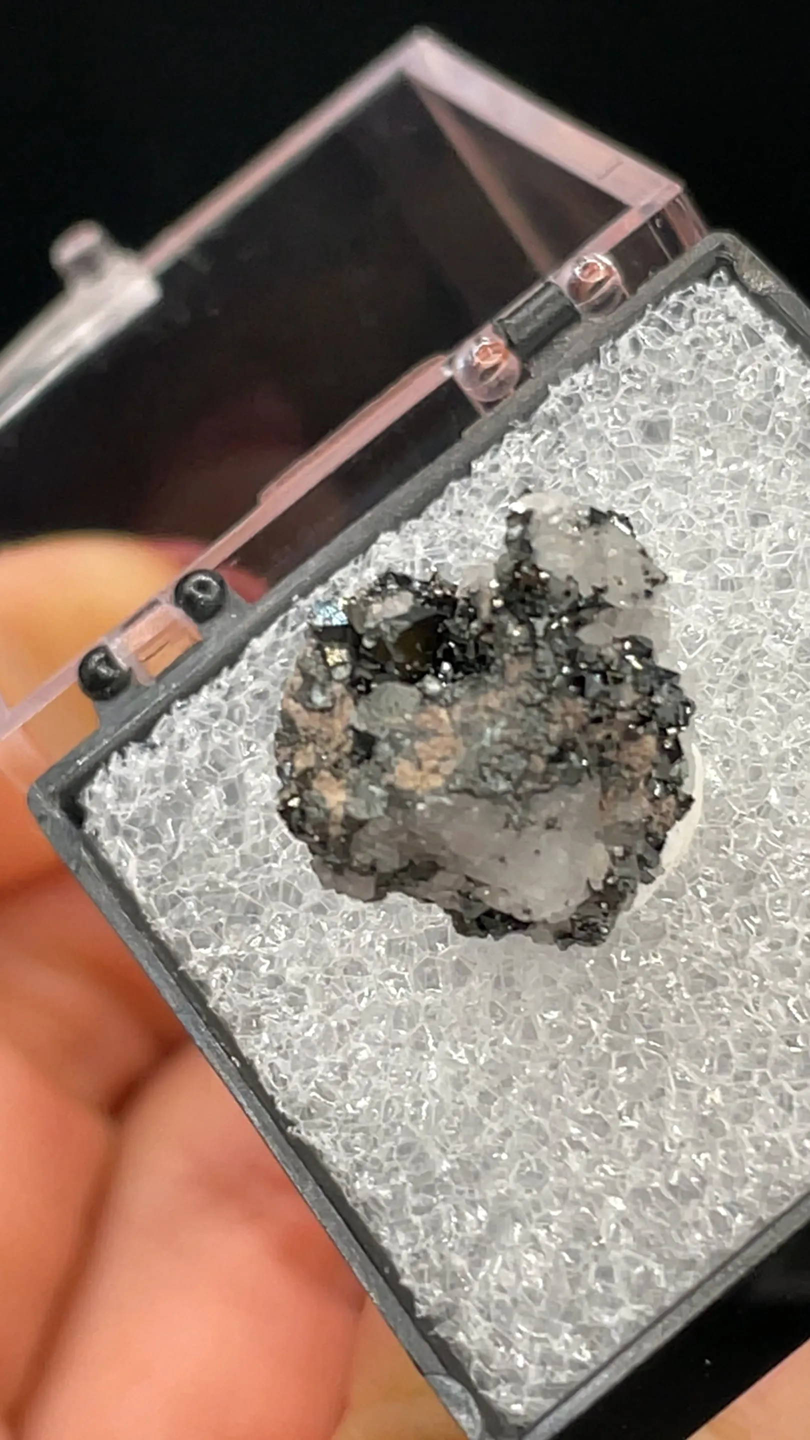 Jacobsite with Calcite - image 2