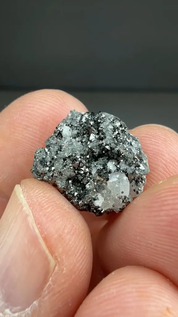 Jacobsite with Calcite - image 2