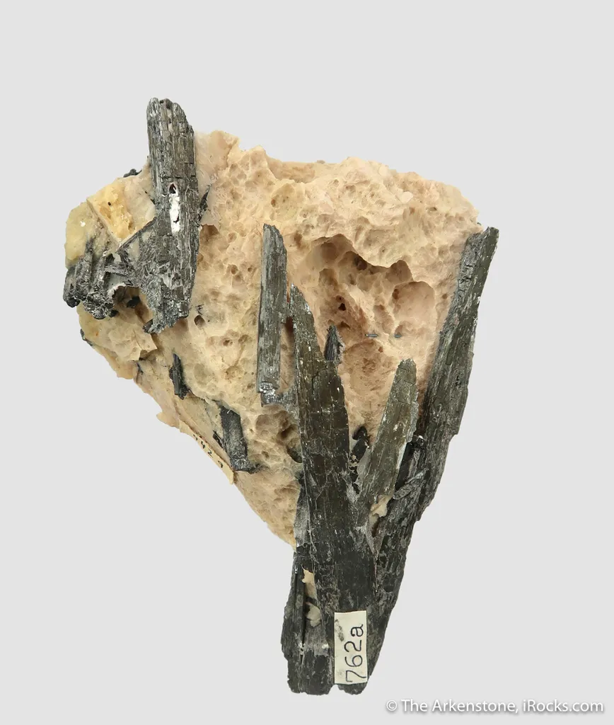 Jamesonite in Calcite - image 2