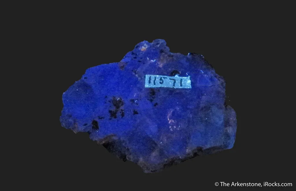 Jeanbandyite and Chalcocite on Fluorite - image 7