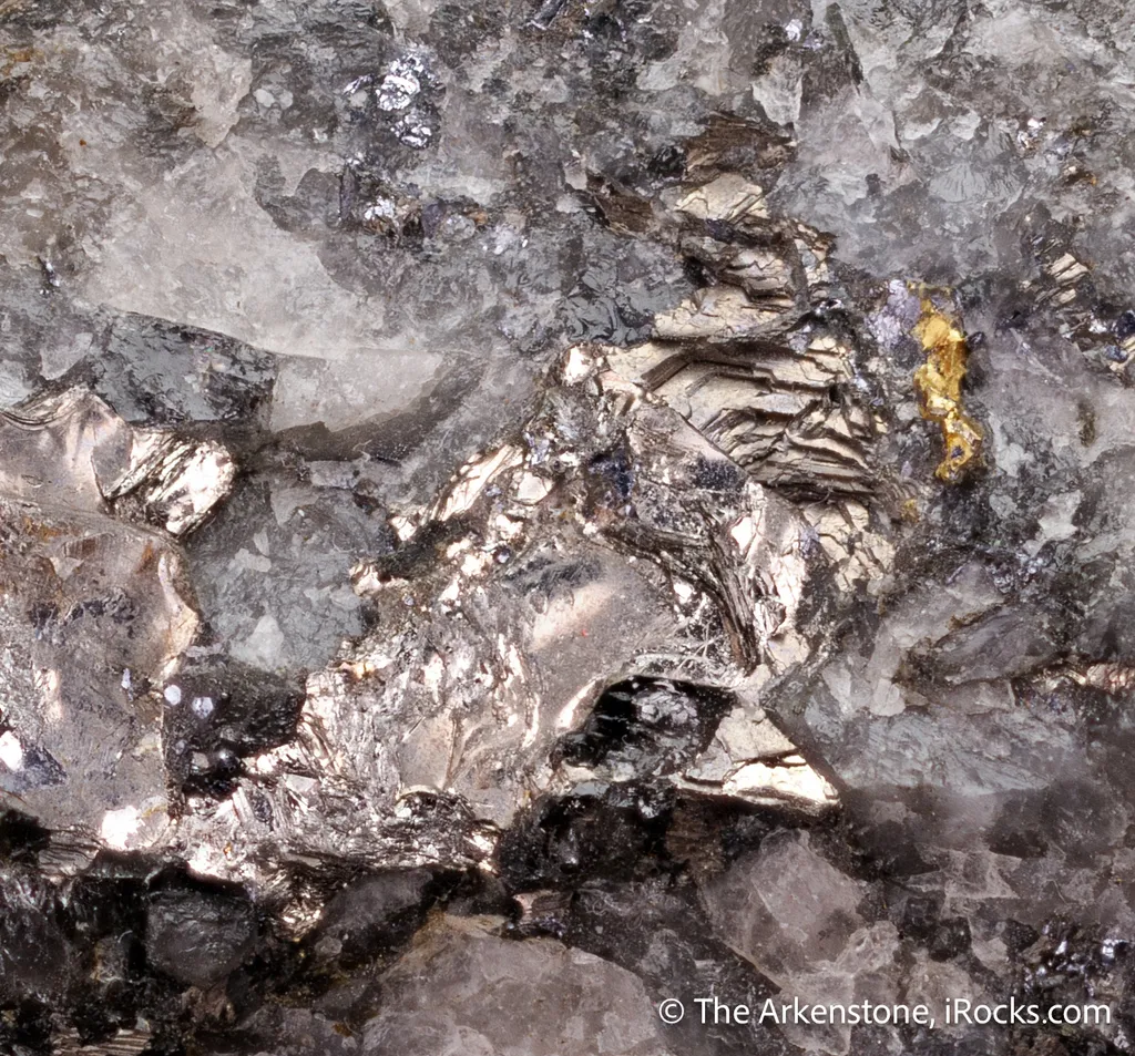 Joséite-B with Native Gold in Bismuth