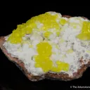 Jouravskite on Xonotlite - image 3